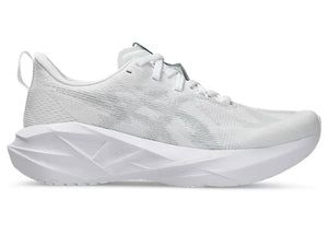 Women's Asics Novablast 5