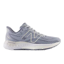 Load image into Gallery viewer, Women&#39;s New Balance 880v13